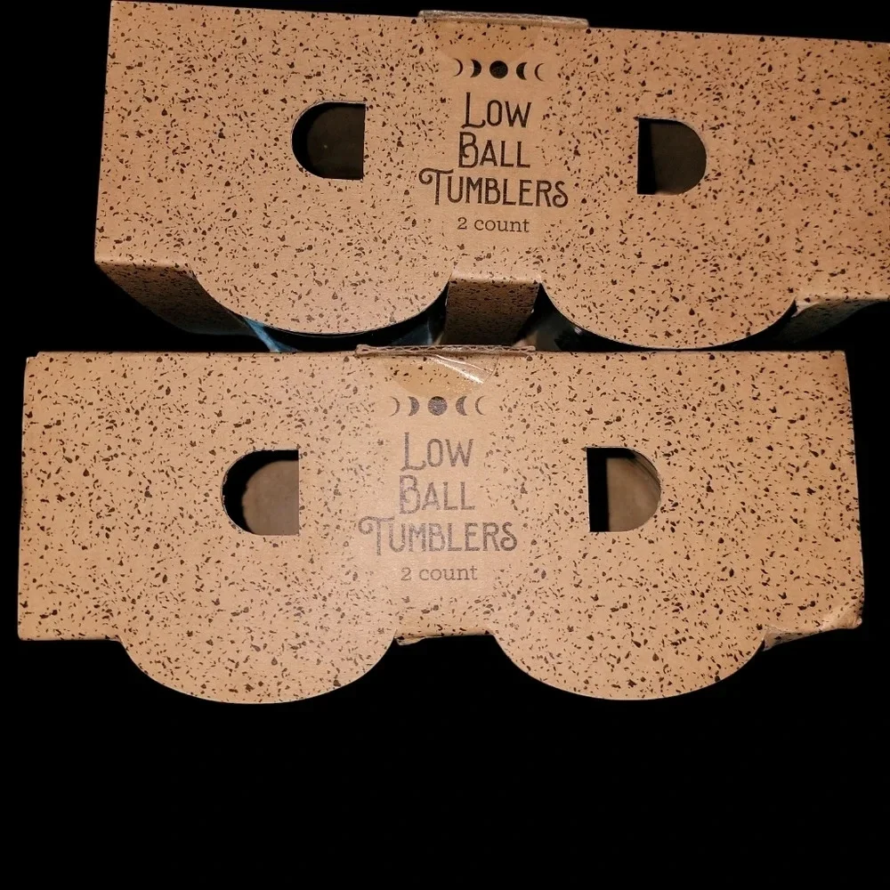 Set of 4 New Lowball Glass Tumblers. Each have Different Designs. See photos. - Picture 6 of 6